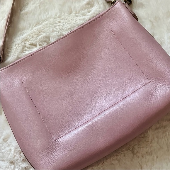 Madewell Transport Leather Crossbody Shoulder Bag in Warm Thistle - Picture 8 of 12